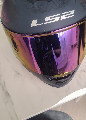 Parlak Pembe Baskılı Kadıb Motosiklet Kaskı - Görsel 3