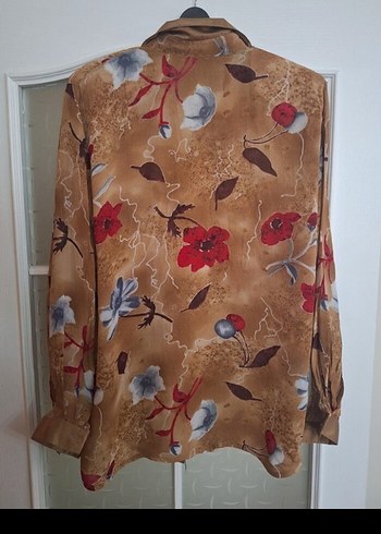 Zara Bej Çiçek Desenli Bohem Kadın Gömlek