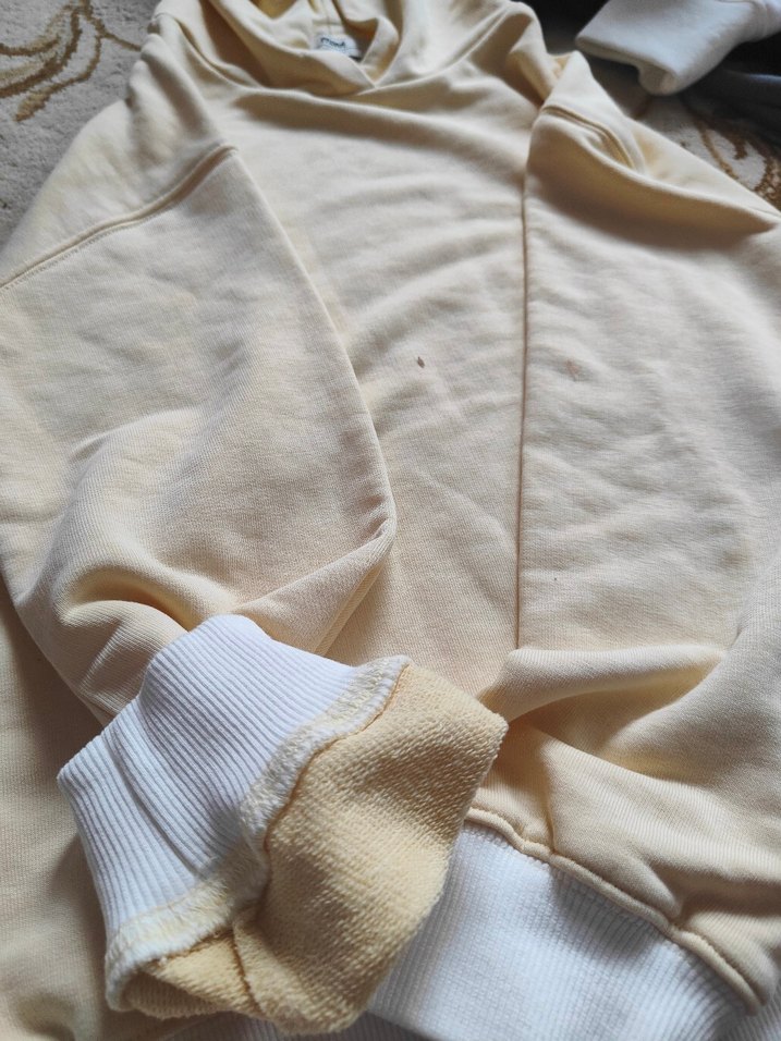 Sarı Kapüşonlu çocuk sweatshirt - Görsel 3