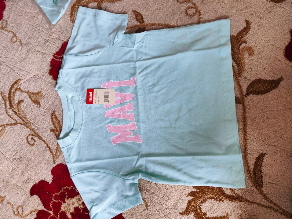 Mavi Baskılı tişört orijinal sıfır kullanılmamış 3/4 yaş - Görsel 3