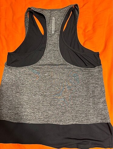 m Beden Oysho spor tshirt