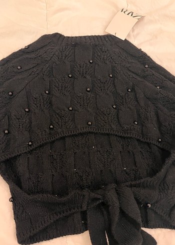 Zara Zara Boncuklu Siyah Kısa Örgü Kadın Kazak