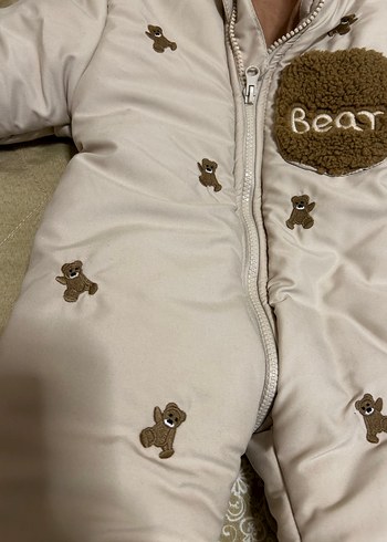 Kahverengi Kapüşonlu Bebek Astronot Tulumu - Görsel 4