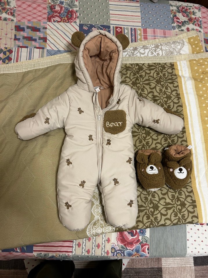 Kahverengi Kapüşonlu Bebek Astronot Tulumu - Görsel 2