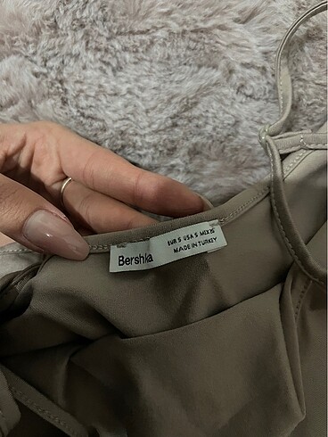 Bershka Bershka uzun dar elbise