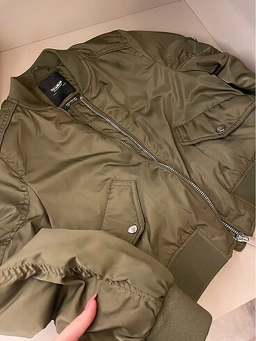 xs Beden haki Renk Pull and Bear Bomber Crop ceket