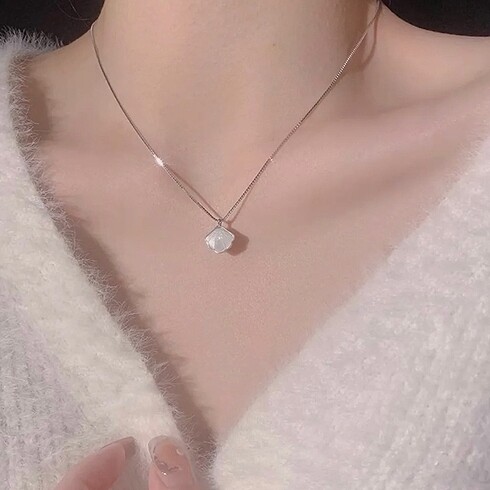  Beden Sea Shell Necklace