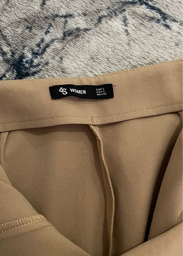 Yırtmaçlı pantolon - Görsel 3