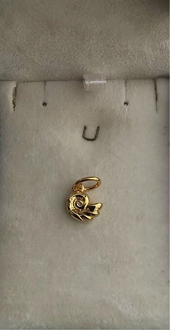 Beden Pandora The little mermaid charm