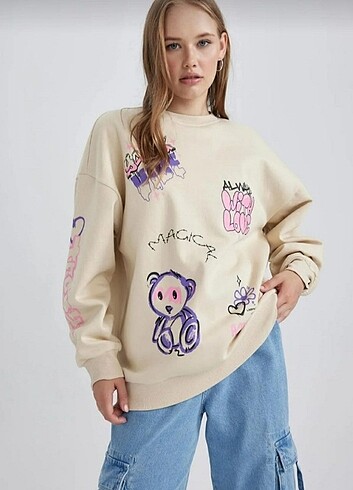 Sweatshirt