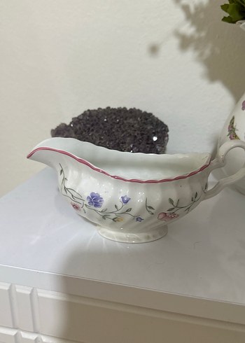 İngiliz Çiçek Desenli Beyaz Sosluk - Görsel 2