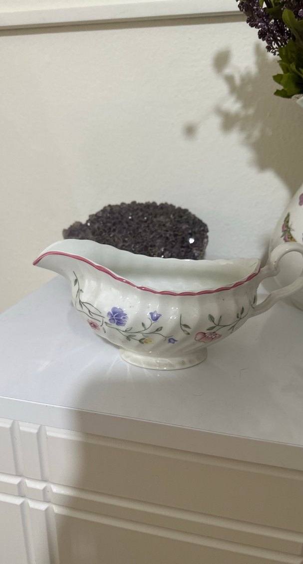 İngiliz Çiçek Desenli Beyaz Sosluk - Görsel 2