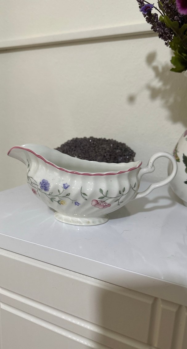 İngiliz Çiçek Desenli Beyaz Sosluk - Görsel 4