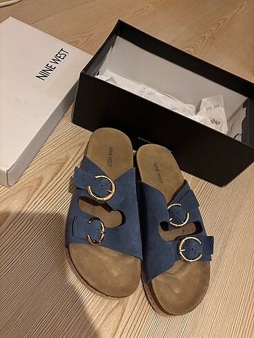 Nine west petrol yeşili terlik