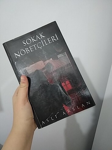 Sokak nöbetçileri 1ve 2. Kitap 