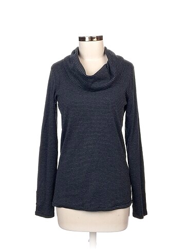 Esprit Bluz %70 İndirimli.