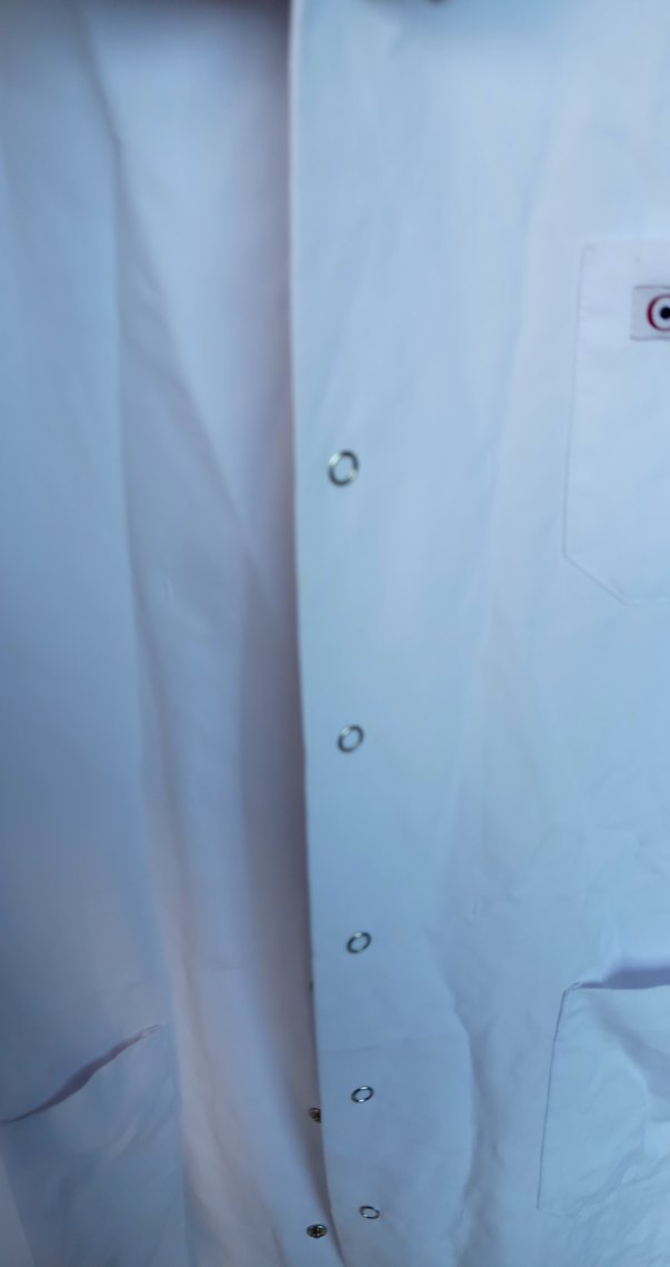 Beyaz Düğmeli önlük - Görsel 2