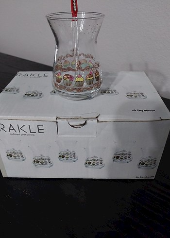 Rakle Renkli Desenli Çay Bardağı