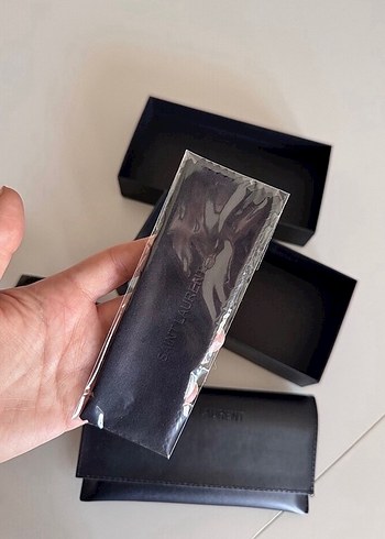 Beden Yves Sair Laurent Güneş Gözlüğü YSL güneş gözlüğü saint laurent