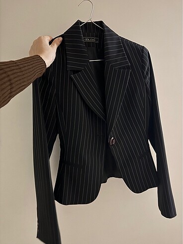 Adil Işık AdL Siyah çizgili Kısa Blazer