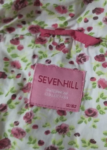 Kız Çocuk Pembe Kürklü Kapüşonlu Yelek - Görsel 3