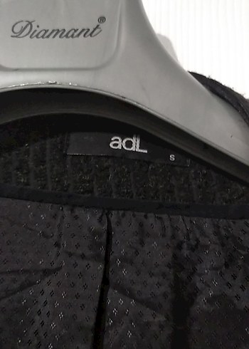 Düğmeli Siyah Kadın Uzun Kaban - Görsel 3