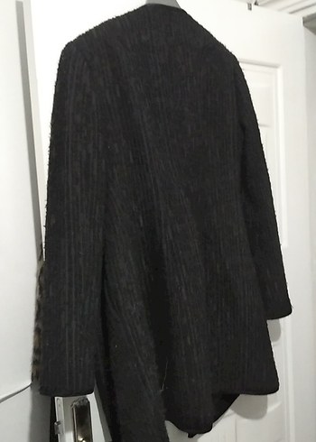 Düğmeli Siyah Kadın Uzun Kaban - Görsel 4