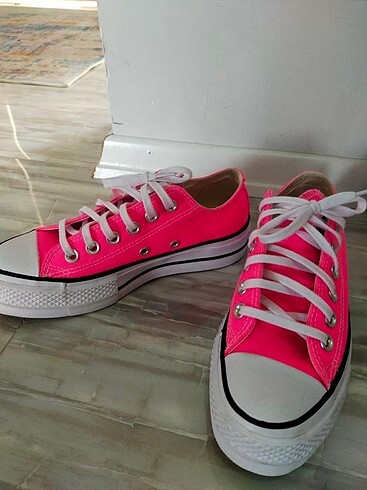 Pembe converse platform 36 numara