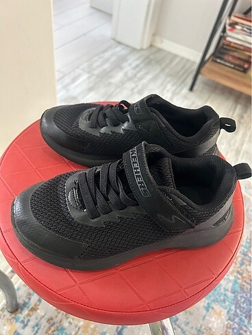 Skechers Temiz Skechers spor ayakkabı