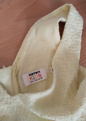 Kız Çocuk Sarı V Yaka Örme Kolsuz Yelek - Görsel 4