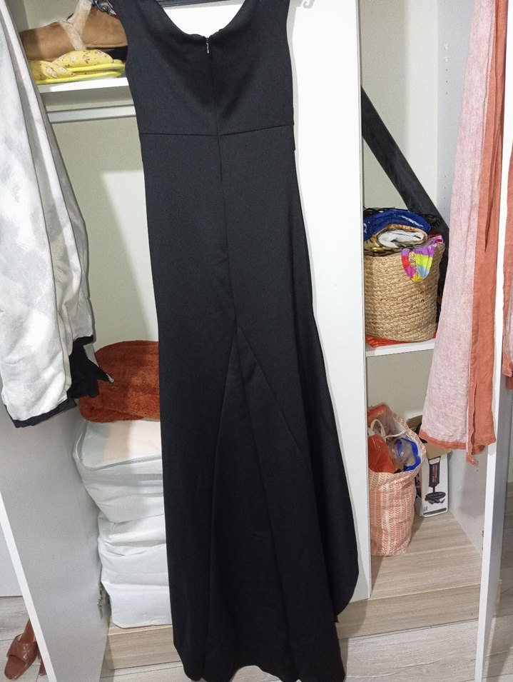 Siyah Drapeli V Yakalı Uzun Kadın Elbise - Görsel 3