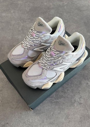 Kadın Beyaz Gri Bağcıklı Spor Sneakers