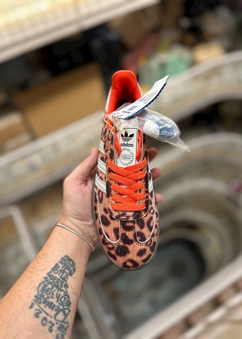 37 Beden Adidas Samba Leopard