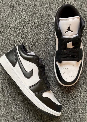 Nike Air Jordan 1 Low Panda