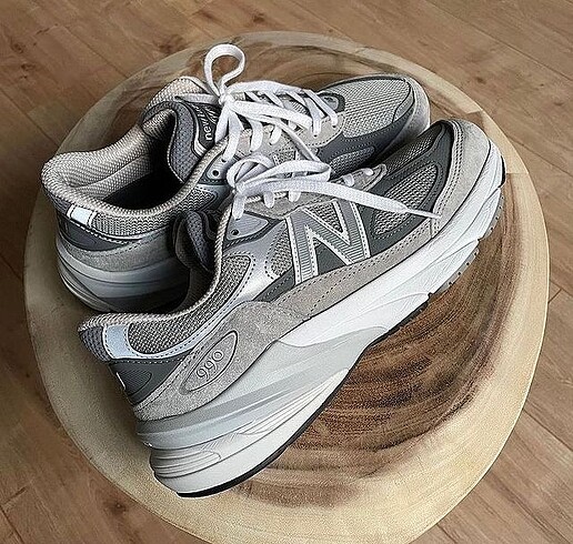 37 Beden New Balance M990 V6 Grey