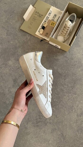 Golden Goose Deluxe