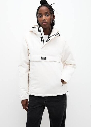 Pullandbear mont