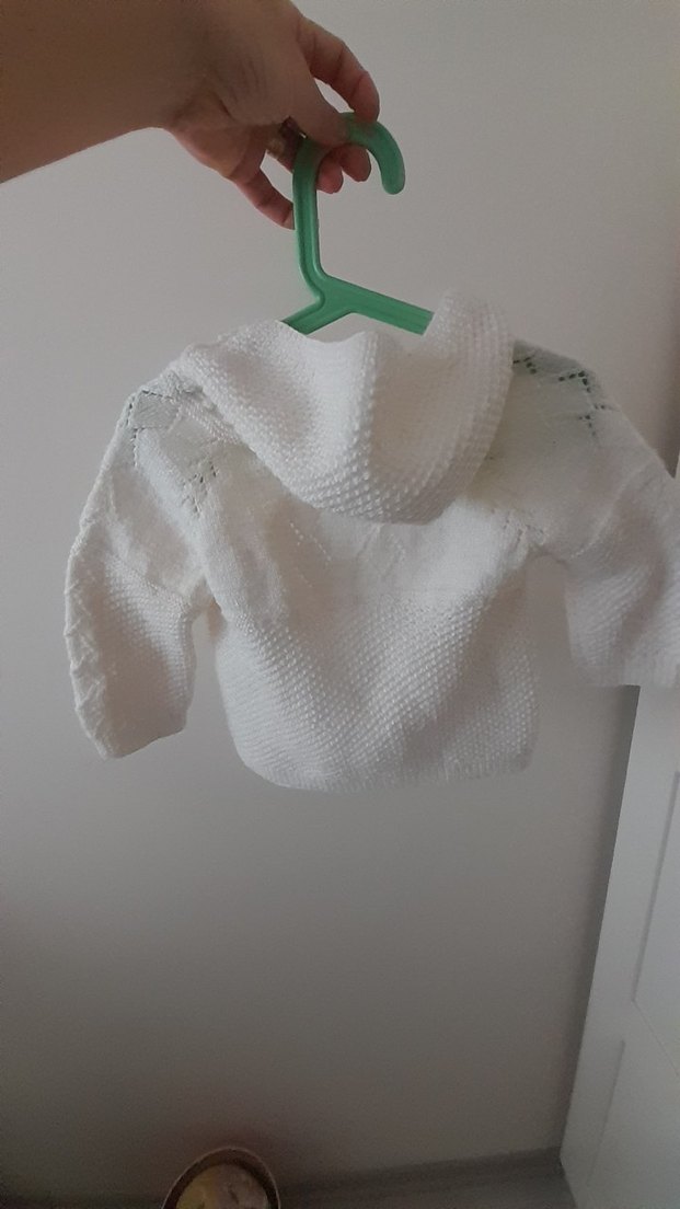 1 Yaş Kapüşonlu Sarı Fermuarlı  Ve Yün Ceket
2 adet ceket - Görsel 4