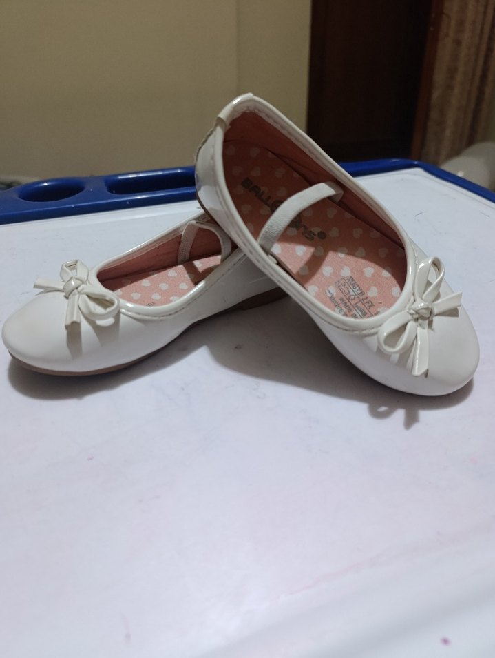 Kız Çocuk Beyaz Fiyonk Detaylı Babet - Görsel 4