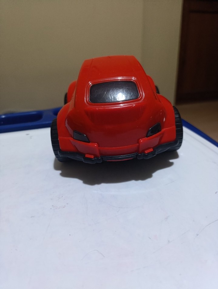 Renkli Oyuncak Kırmızı Araba ve Sarı Kepçe - Görsel 4