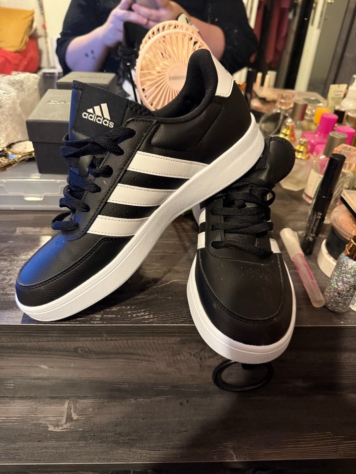 Adidas yürüyüş ayakkabısı SIFIR 42 no - Görsel 2