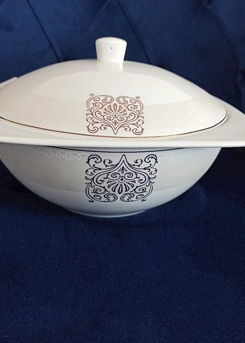 Beyaz Baskılı Klasik Kapaklı Servis Tabağı ( 0 tl )