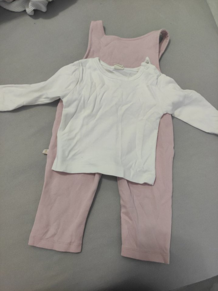 Pembe Nakışlı Fırfırlı Bebek Kız Tulum - Görsel 3