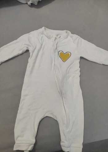 Kız Çocuk Beyaz Nakışlı Fermuarlı Pijama Takımı - Görsel 4