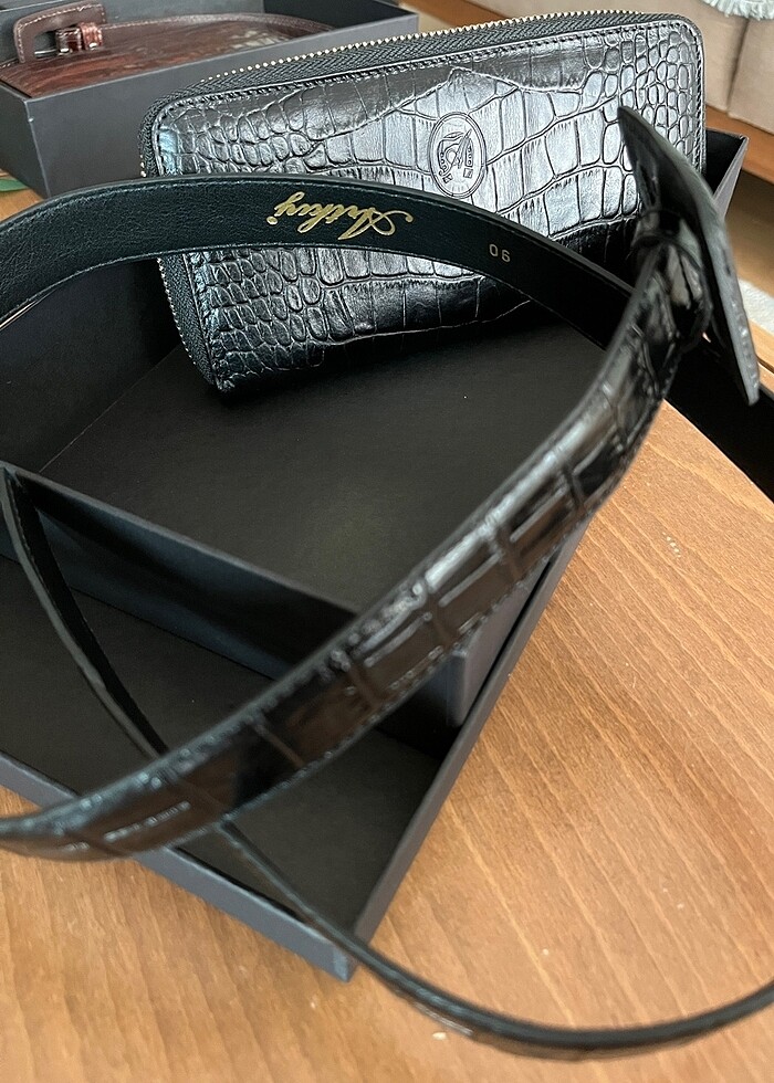 orijinal artkıy kadın cüzdan+kemer seti - Görsel 3