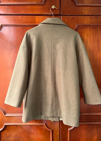 Haki yeşil kısa kaşe kaban - Görsel 3