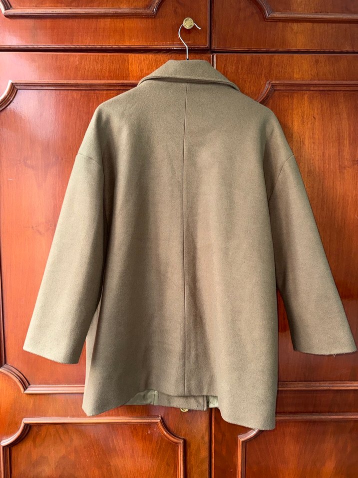 Haki yeşil kısa kaşe kaban - Görsel 3