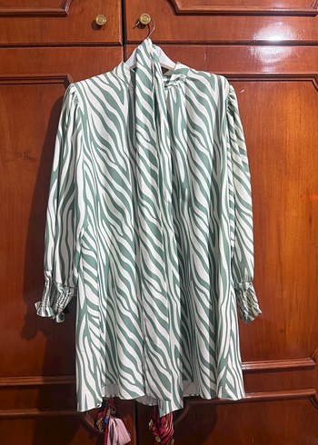 Yeşil Zebra Desenli Uzun Kollu Bohem Tunik - Görsel 2