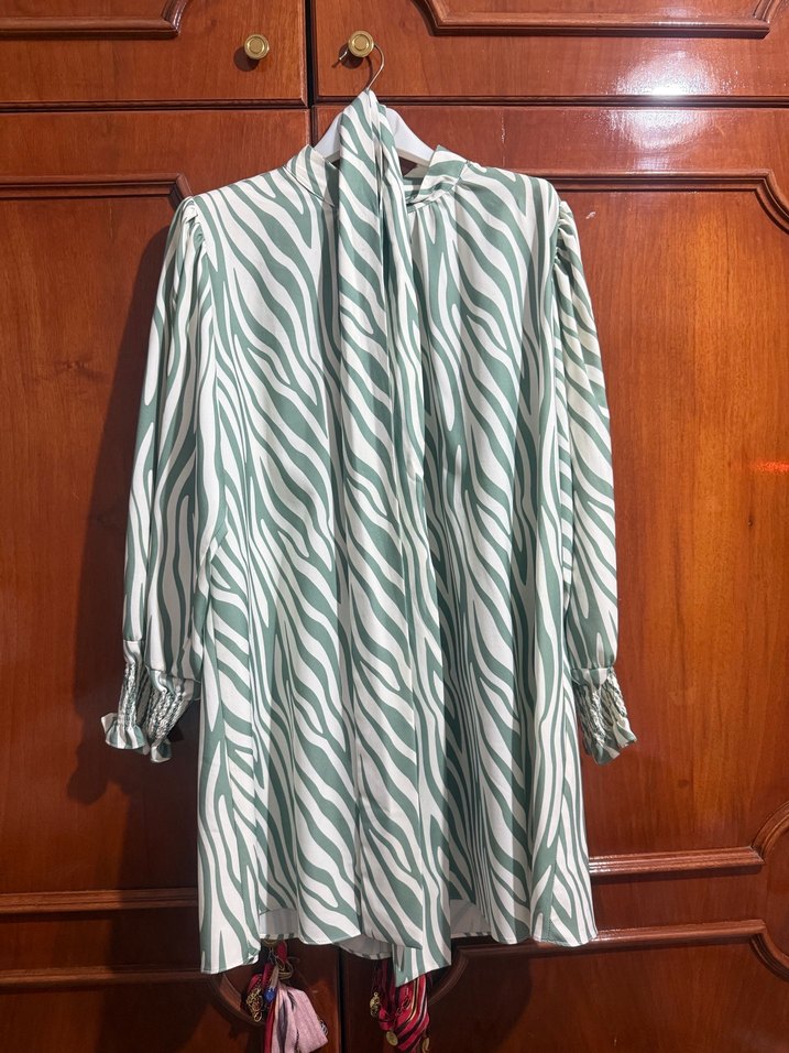 Yeşil Zebra Desenli Uzun Kollu Bohem Tunik - Görsel 2