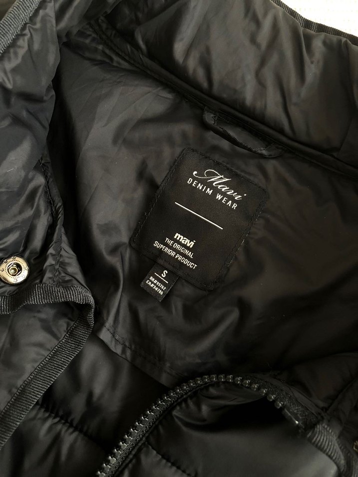 Siyah Kadın Şişme Mont - Görsel 3